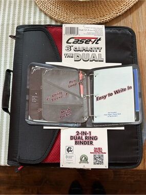 Case-It Trapper Keeper - New